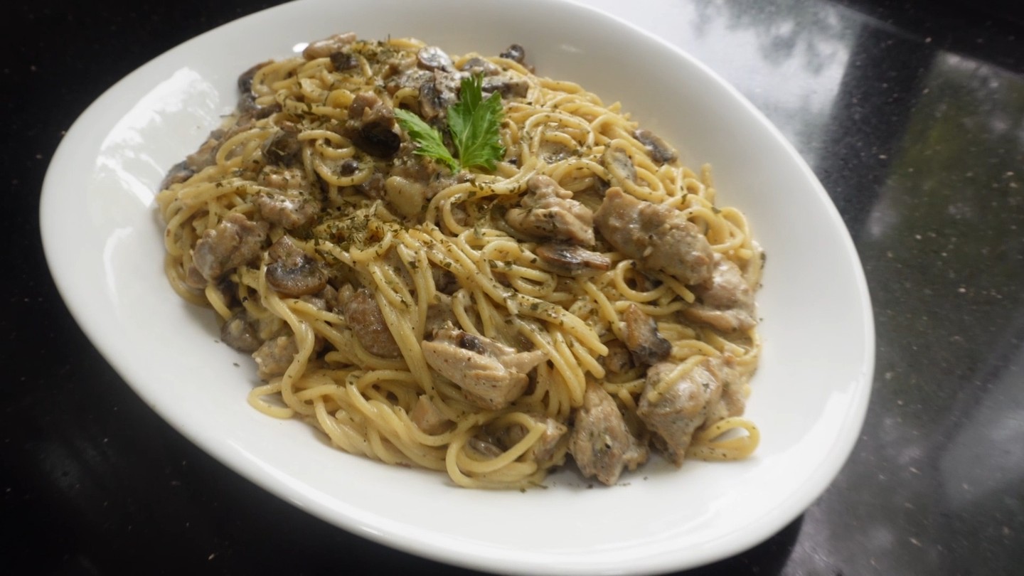 Chicken Mushroom Pasta #pasta #resepipasta #pastalover